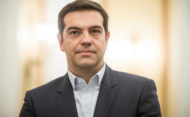 Парламент Греции отклонил вотум недоверия правительству Ципраса