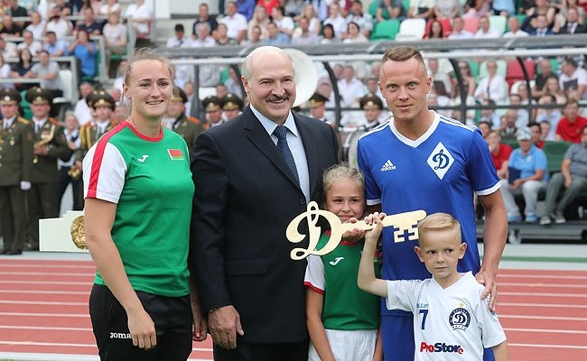 Лукашенко: Стадион «Динамо» станет родным домом для любителей активного отдыха