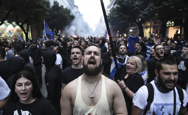 В Греции продолжают митинговать против соглашения о названии Македонии