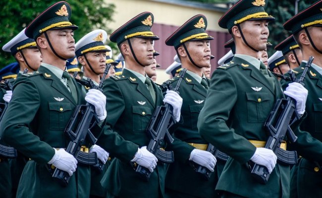 Китайские военные прибыли в Беларусь для участия в параде 3 июля