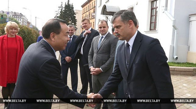 Министр Ковальчук отметил динамичное развитие сотрудничества Беларуси и Китая в сфере спорта и туризма