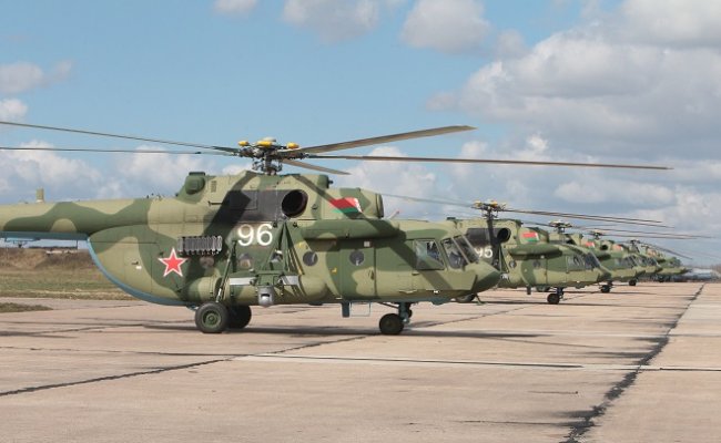 Российская делегация проинспектирует военную авиабазу в Беларуси