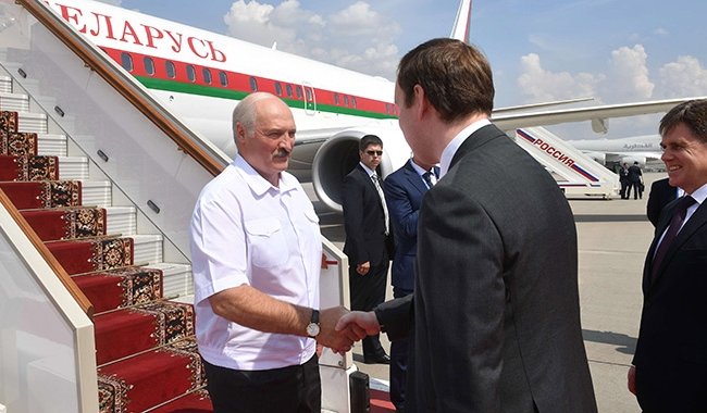 Лукашенко прилетел в Москву на финал ЧМ-2018
