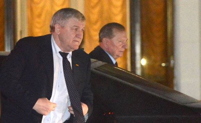 Экс-министр обороны Украины получил в Беларуси статус беженца
