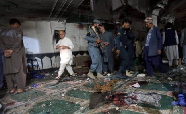 Теракт в мечети Афганистана унес жизни 39 человек