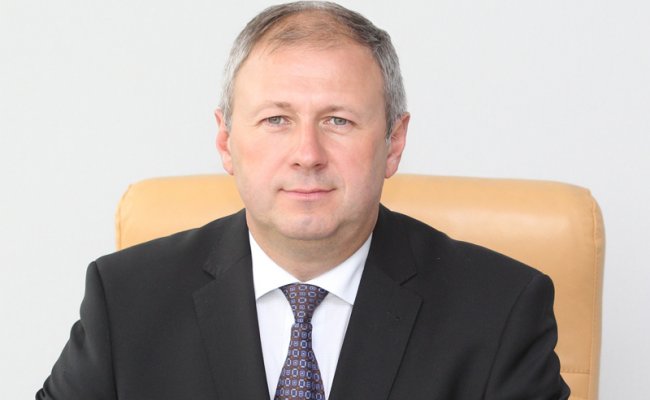 Румас распределил обязанности между собой и своими заместителями