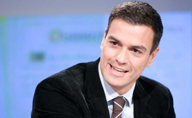 Премьер Испании предложил провести референдум об усилении автономии Каталонии