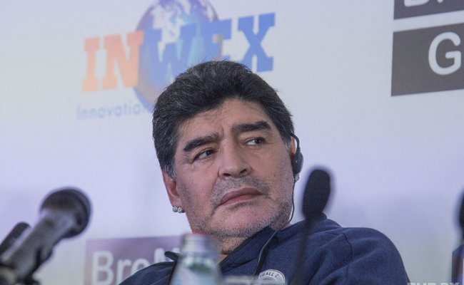 Марадона будет совмещать работу в Беларуси и Мексике