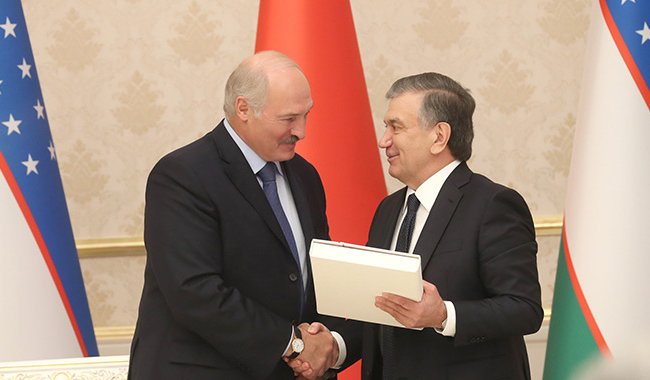 Лукашенко: Беларусь и Узбекистан могут вместе выходить на рынок Афганистана