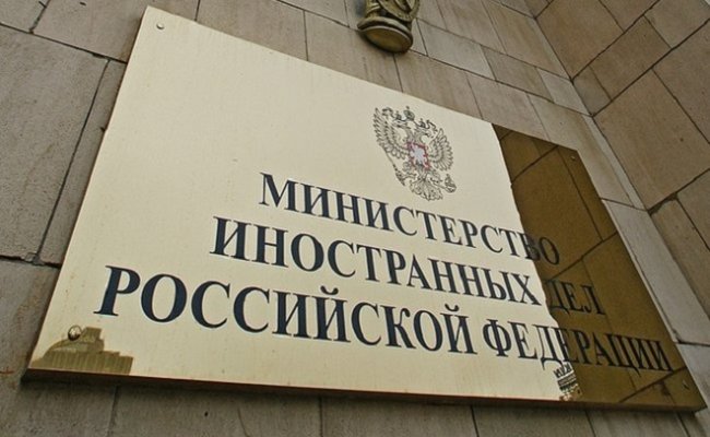 МИД РФ считает «деструктивным» решение Порошенко разорвать договор о дружбе
