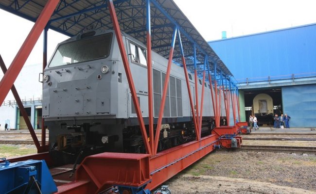Доставленный на Украину первый «американский» локомотив оказался казахстанско-российской сборки