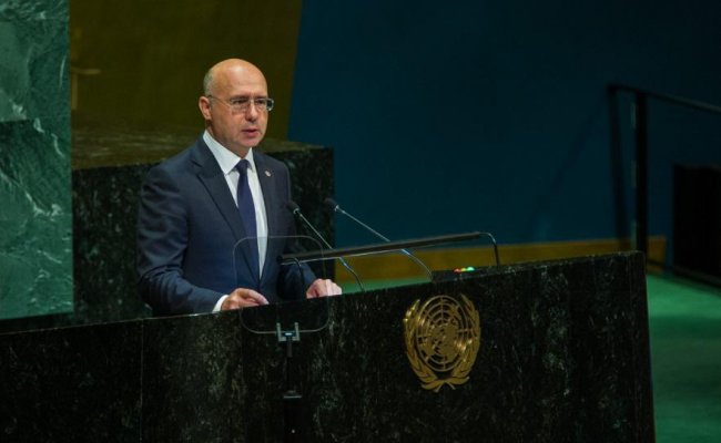 Премьер-министр Молдовы потребовал вывода российских миротворцев из Приднестровья