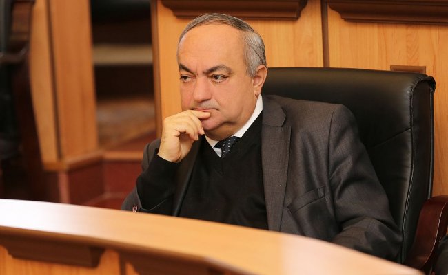 Шесть министров Армении отправлены в отставку