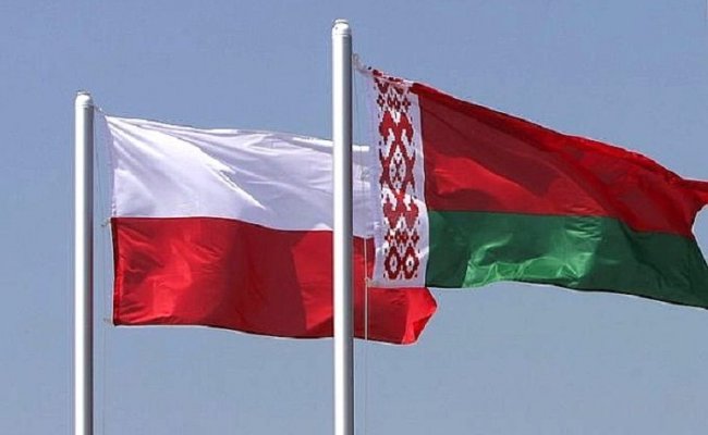 Национализм в Беларуси и политика Варшавы
