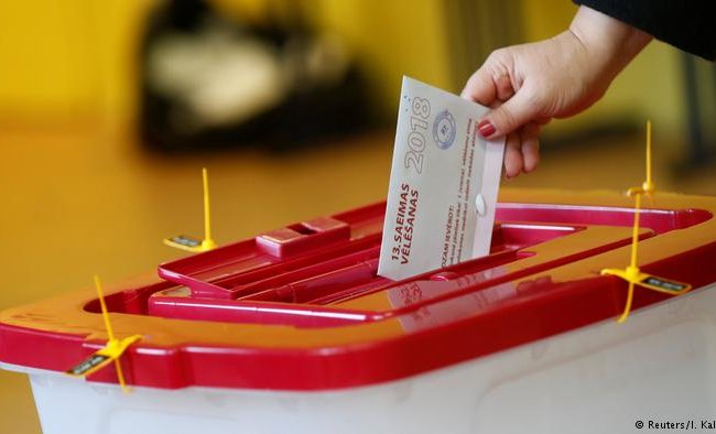 В Латвии на выборах в парламент лидирует пророссийская партия