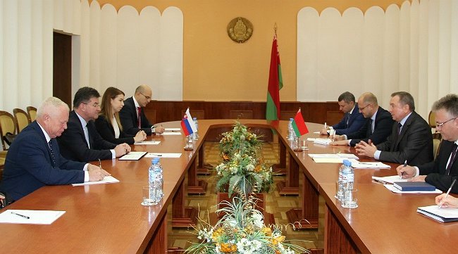 Макей обсудил с главой МИД Словакии отношения Беларуси и ЕС