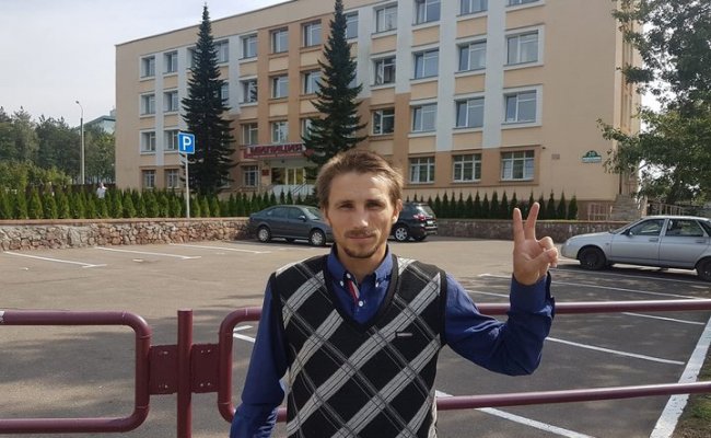 В Куропатах задержали оппозиционера Урбановича