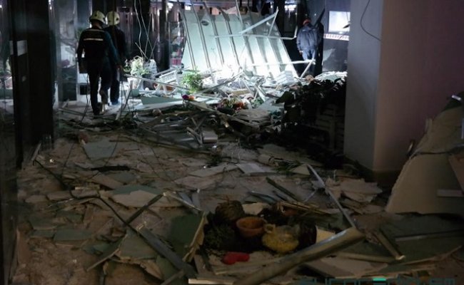 СК возбудил уголовное дело по факту обрушения потолка в ТЦ «Арена Сити»