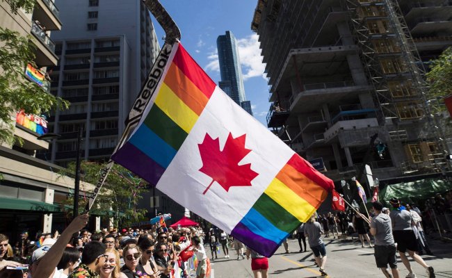 Оттава выделит ЛГБТ-группе Pride Toronto 450 тыс. долларов на безопасность