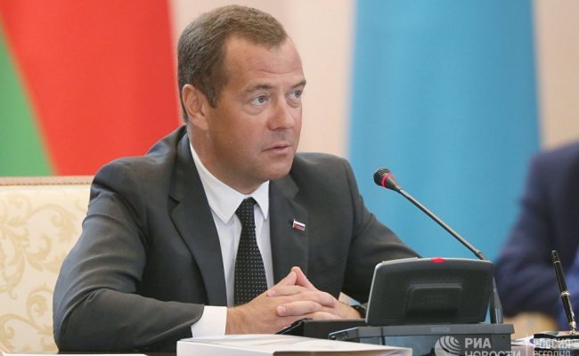 Медведев проведет заседание Евразийского межправсовета в Минске