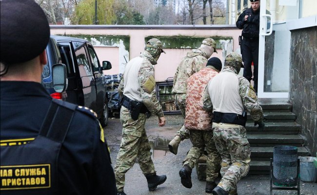 Украинского моряка, нарушившего госграницу с РФ, заключили под стражу до 25 января 2019 года