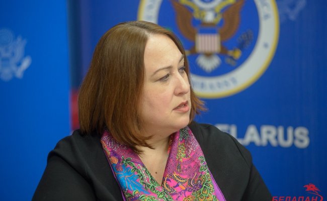 США и Беларусь намерены на взаимной основе вернуть послов