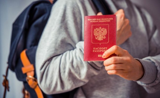 Украина запретила въезд мужчинам из России в возрасте от 16 до 60 лет