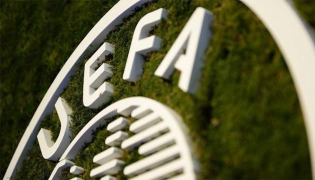 УЕФА запретил проводить матчи в украинских областях, где введено военное положение