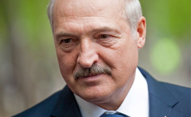 Лукашенко посетит Россию для участия в саммитах ЕАЭС и СНГ