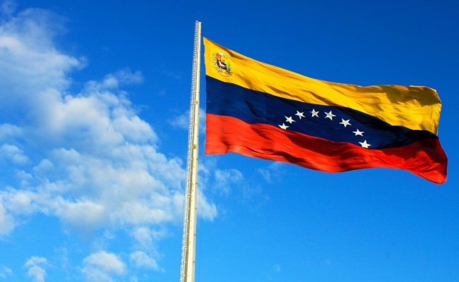 В Венесуэле инфляция достигла 1 миллиона 700 тысяч процентов