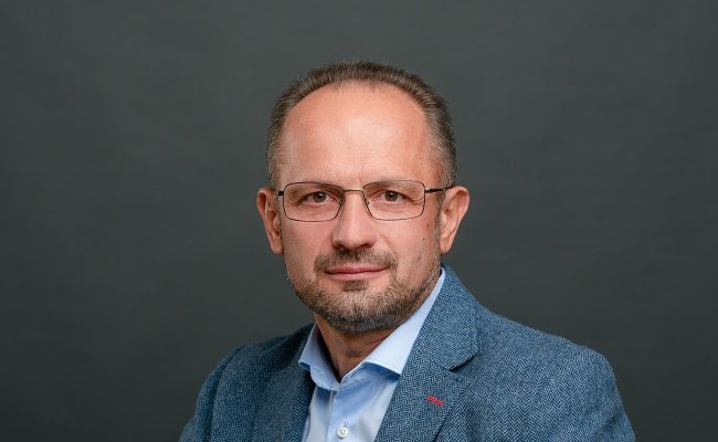 Экс-посол Украины в Беларуси: Лукашенко снимает последнюю рубашку с белоруса