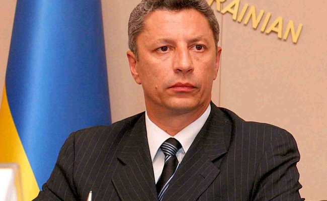 В Украине ЦИК зарегистрировал Бойко кандидатом в президенты