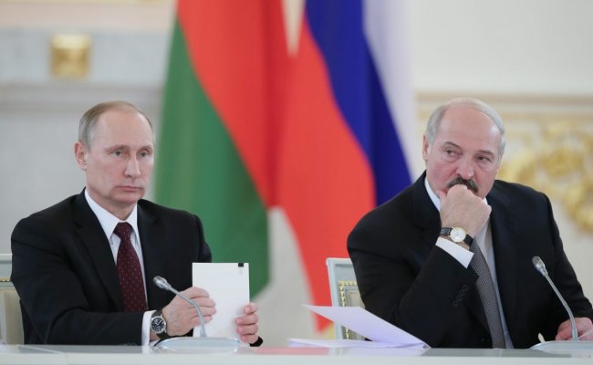 Немецкое издание Stern: Включение Беларуси в состав РФ является «элегантной» возможностью оставить Путина при власти