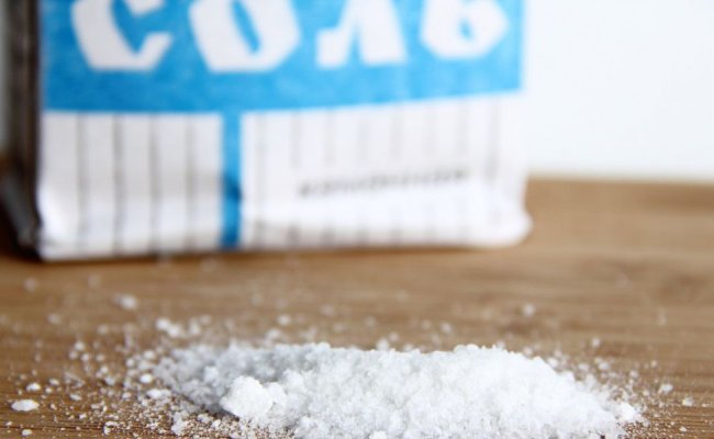 Минторговли Украины ввел пошлины на импорт соли и ламп накаливания из Беларуси