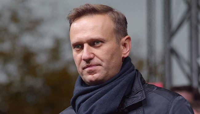 Навальный: Путин может объединить Беларусь и Россию, чтобы остаться у власти