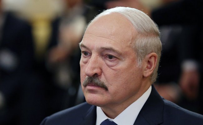 «Взгляд»: Создание видимости противовеса Москве обернется для Лукашенко политическим самоубийством