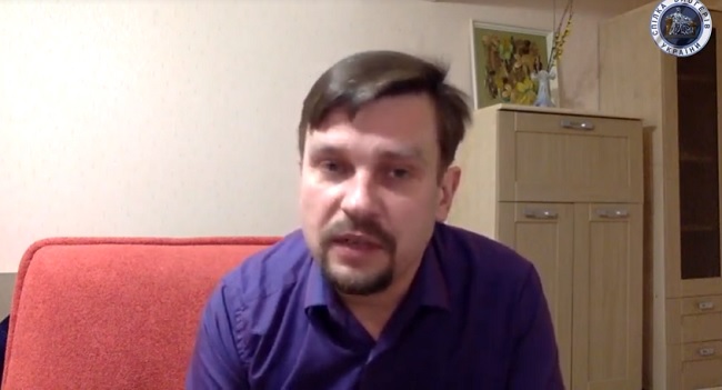 Депортированный из Украины Карназцыкий рассказал, как боролся против действующего президента