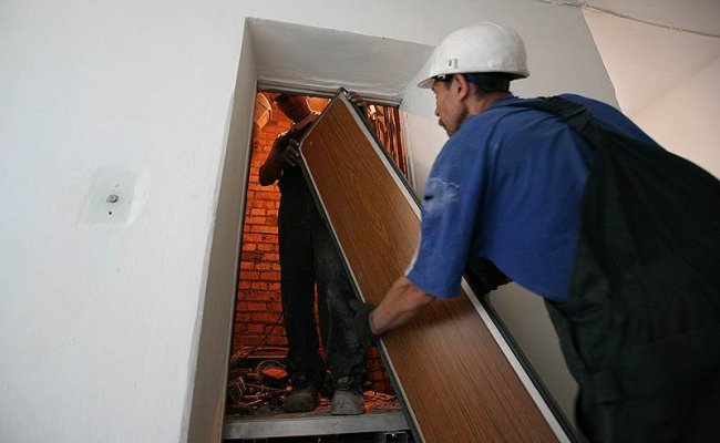 Жилфонд Беларуси  планирует заменить 4 тысячи лифтов