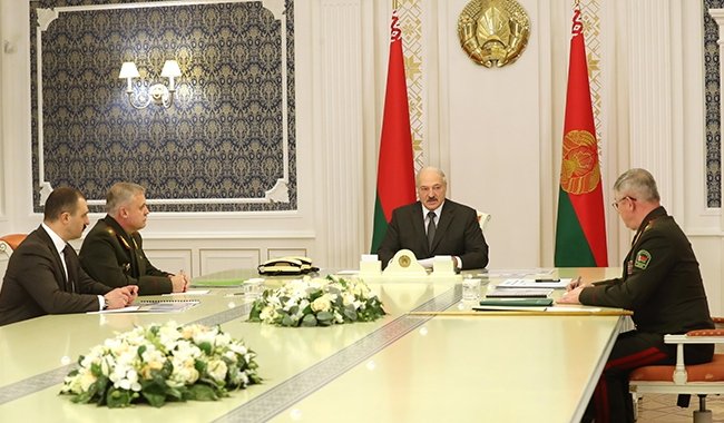Лукашенко приказал усилить охрану госграницы