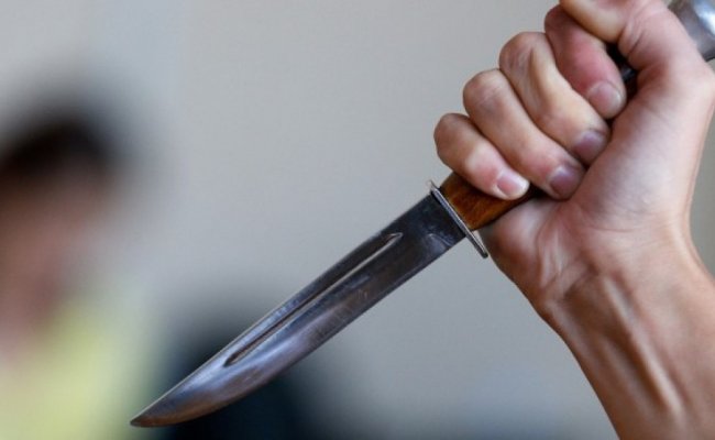 В Столбцах учащийся напал с ножом на учителя и детей: двое погибших
