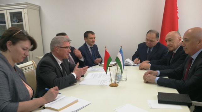 Беларусь увеличит экспорт фармпродукции в Узбекистан - Малашко