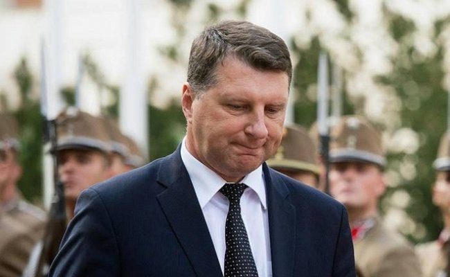 Президент Латвии призвал Европу «объединиться против России»