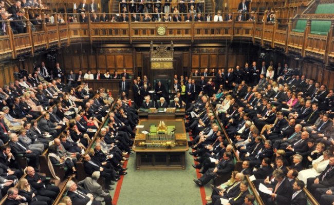 Парламент Великобритании вновь отклонил соглашение по Brexit