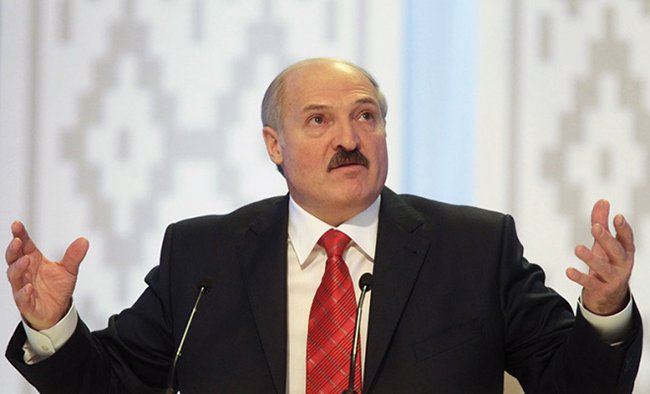 Карбалевич: В случае отставки Лукашенко не захочет делиться ни с кем властью