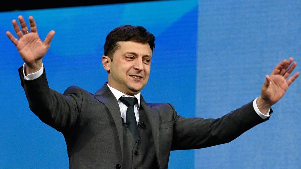 Карбалевич: В Беларуси существует сильный запрос на «человека со стороны», каким на Украине является Зеленский