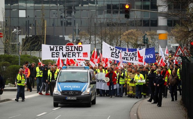В Германии снова бастуют профсоюзы