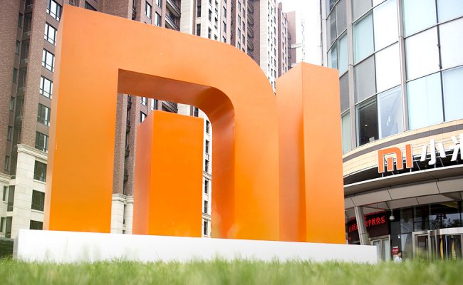 Компания Xiaomi запретила продажу смартфонов в «Связном» в Беларуси