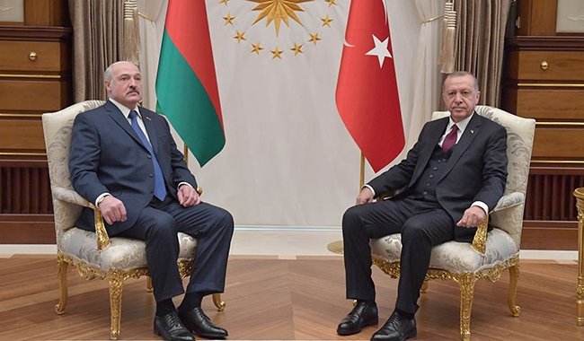 Лукашенко обсудил с Эрдоганом вопросы расширения торгово-экономического взаимодействия