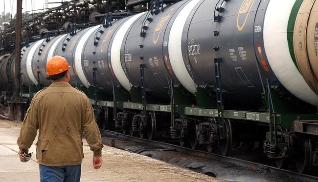 БНК поставит запланированный объем нефтепродуктов в Украину в ближайшие дни