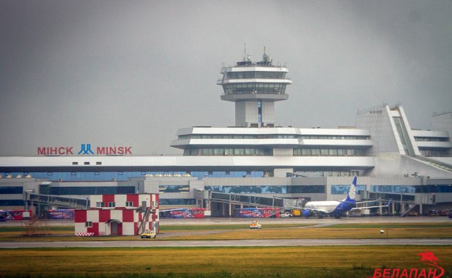 В Минске неизвестный сообщил о «минировании» аэропорта, отеля и ж/д вокзала